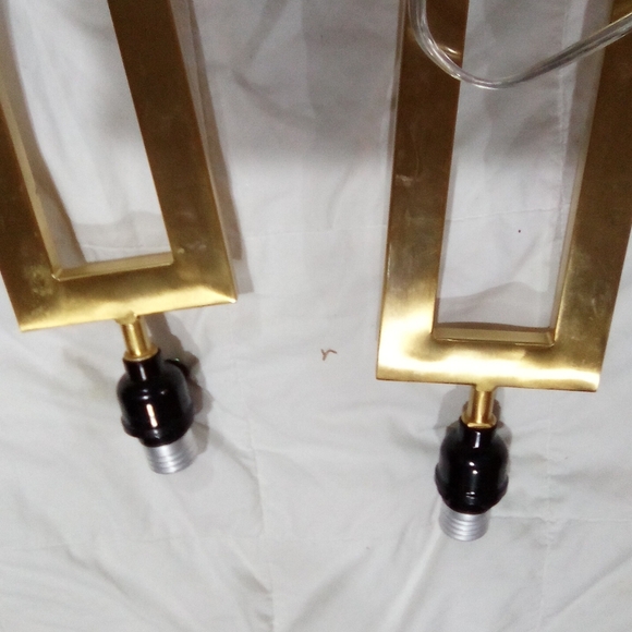 Gold Table Lamp Set - Picture 3 of 3